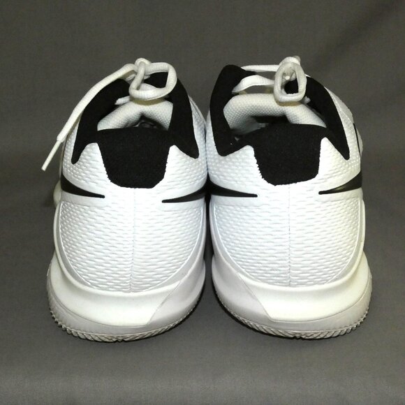 Nike Zoom athletic shoes - Picture 5 of 8